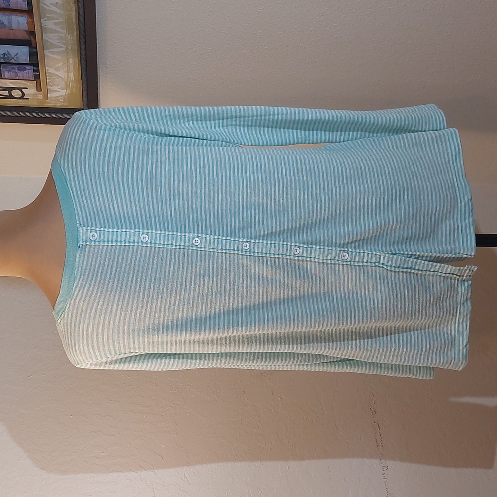 SPLENDID long sleeve tee shirt. Size L. Teal stripe. Pre-owned, good condition.